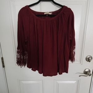 Off Shoulder Lace Sleeve Top